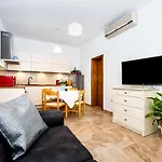 Apartments Karmen